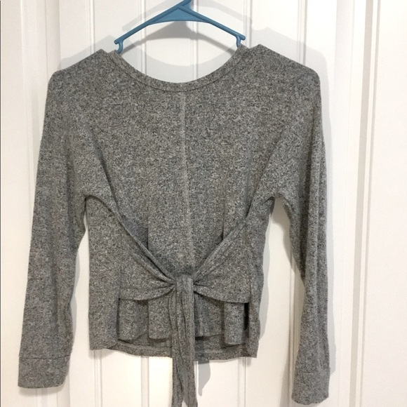 Paper Crane Other - Paper Crane sweater size medium( fits like small)